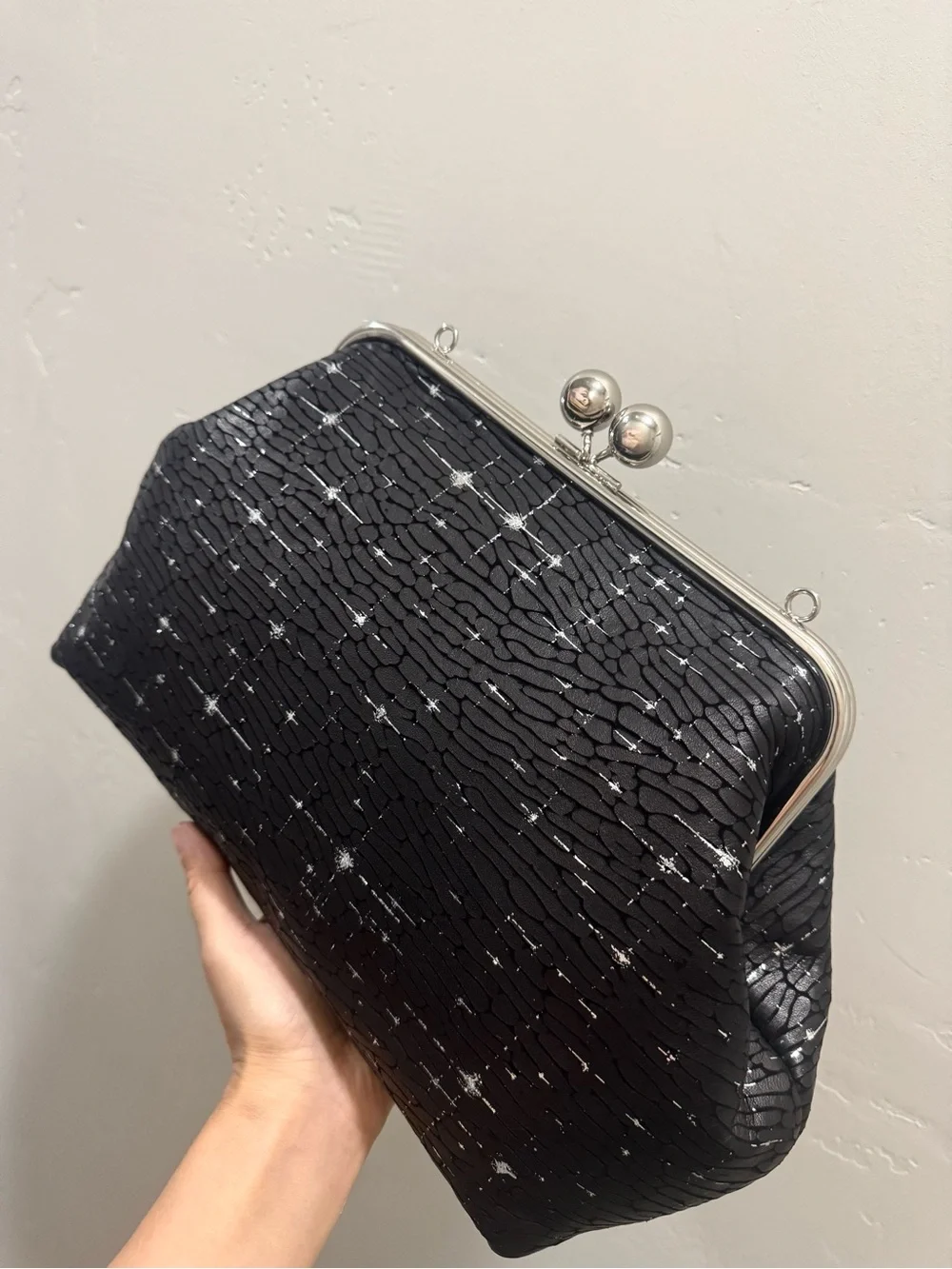 Silver Stars Embossed Cowhide Handmade Kisslock Frame, Extra Large Multi Use Bag